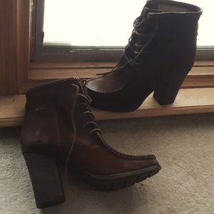 New FRYE BOOTS